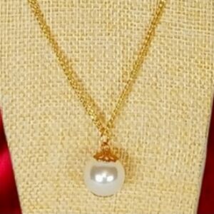 Gold Curb Chain with Chunky Pearl Pendant Necklace French Girl Coquette Girl